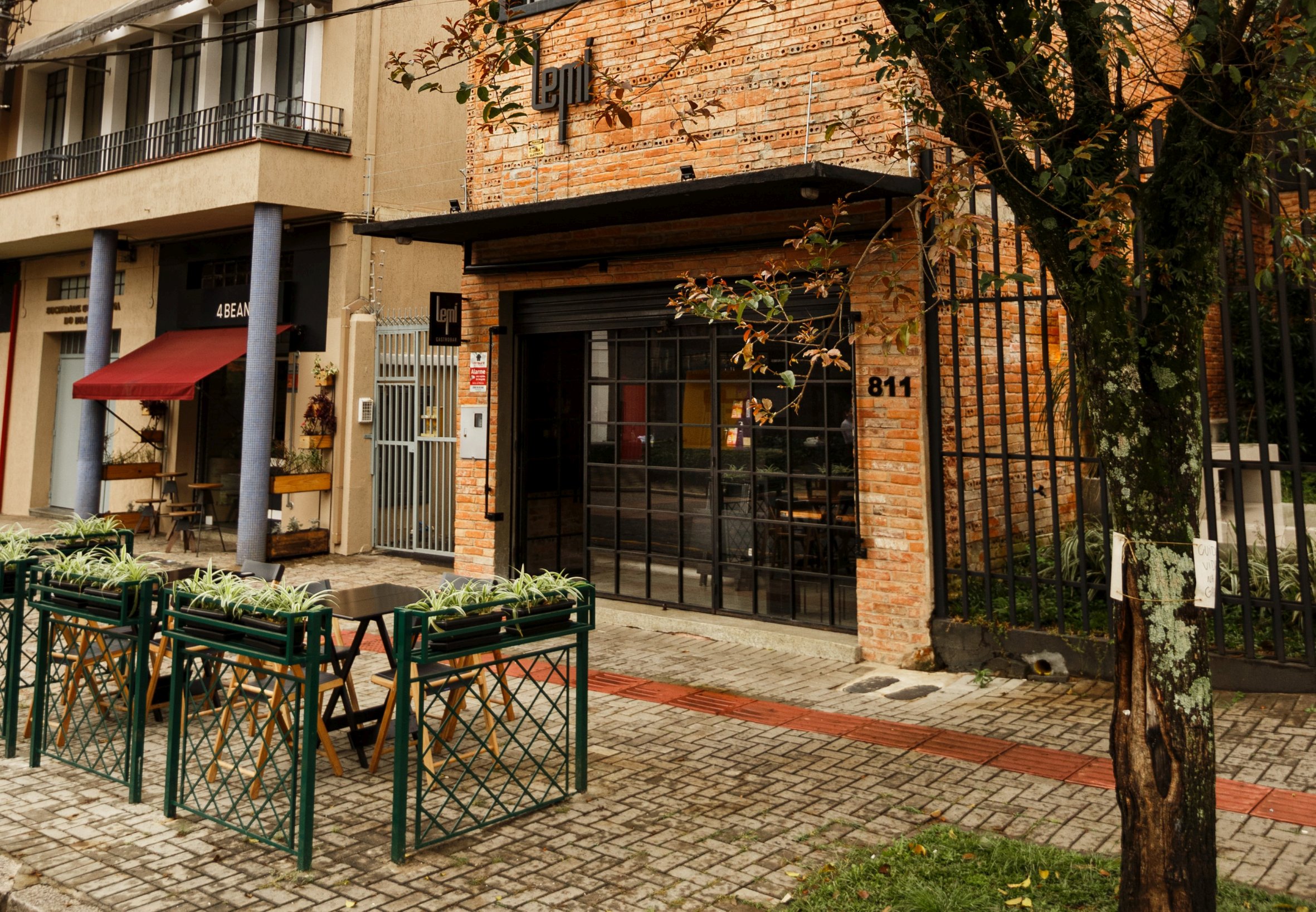 Lemí fachada _ foto por Jackelini Kil.jpg